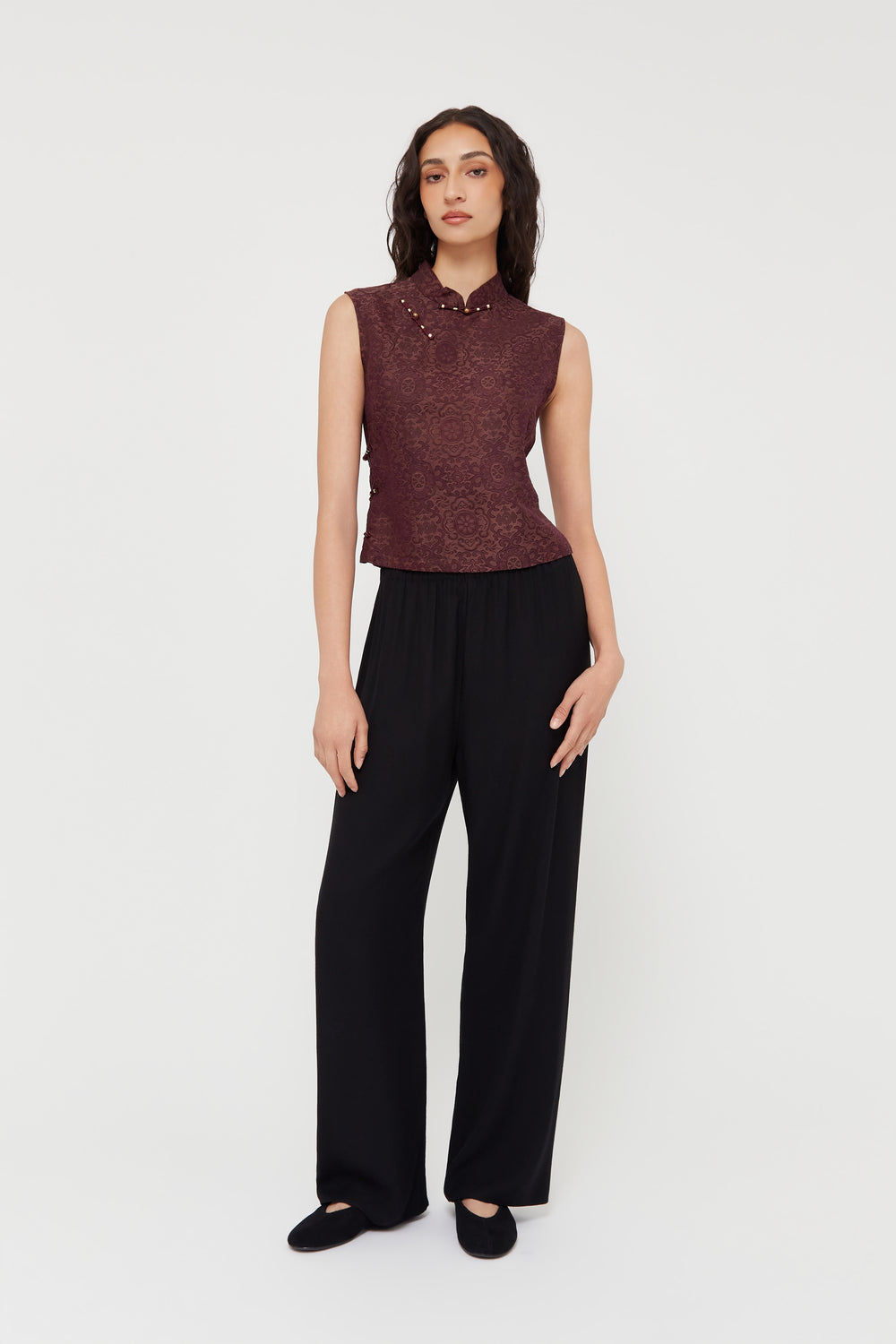 Jacquard Mulberry Silk Vest in Burgundy - Du & Berry