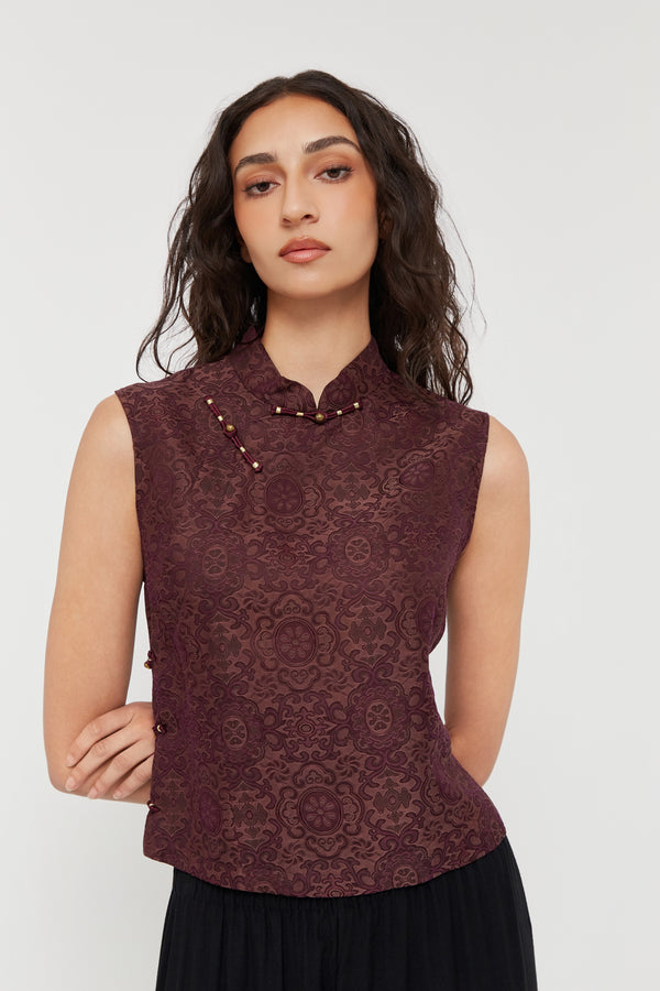 Jacquard Silk Vest - Du & Berry