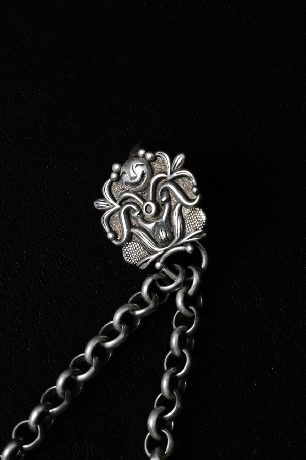 Chinese Perfume Pendant - Du & Berry