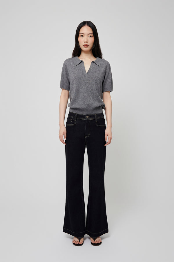Contour Flare Jeans - Du & Berry