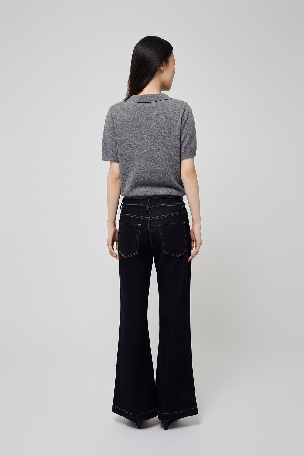 Contour Flare Jeans - Du & Berry