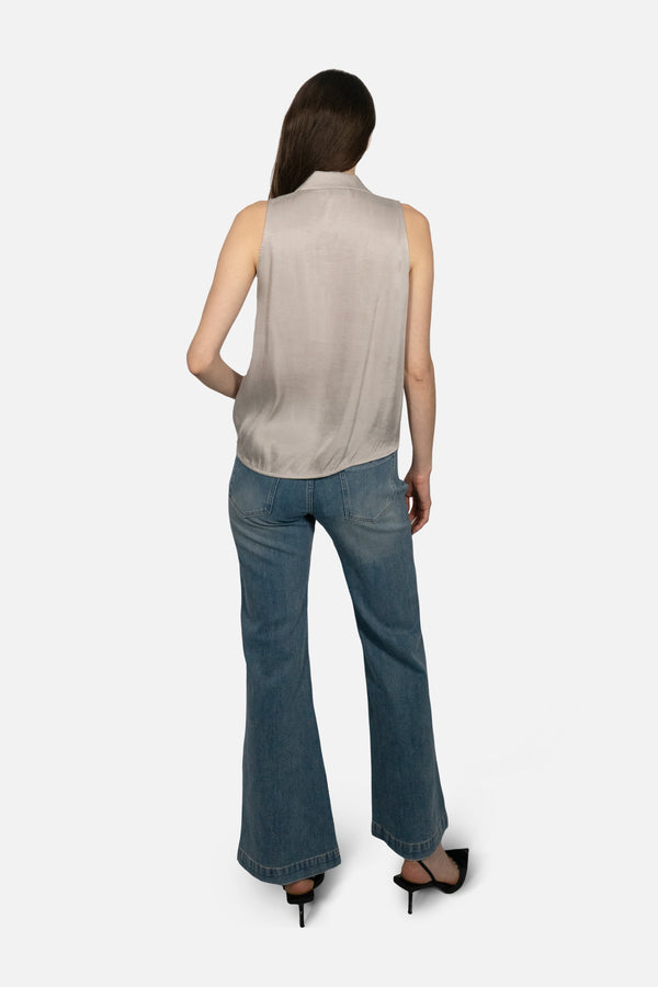 Du Contour Flare Jeans in Blue