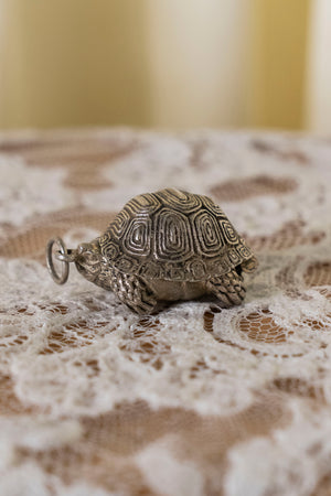 Vintage 925 Turtle Charm Box with Loop