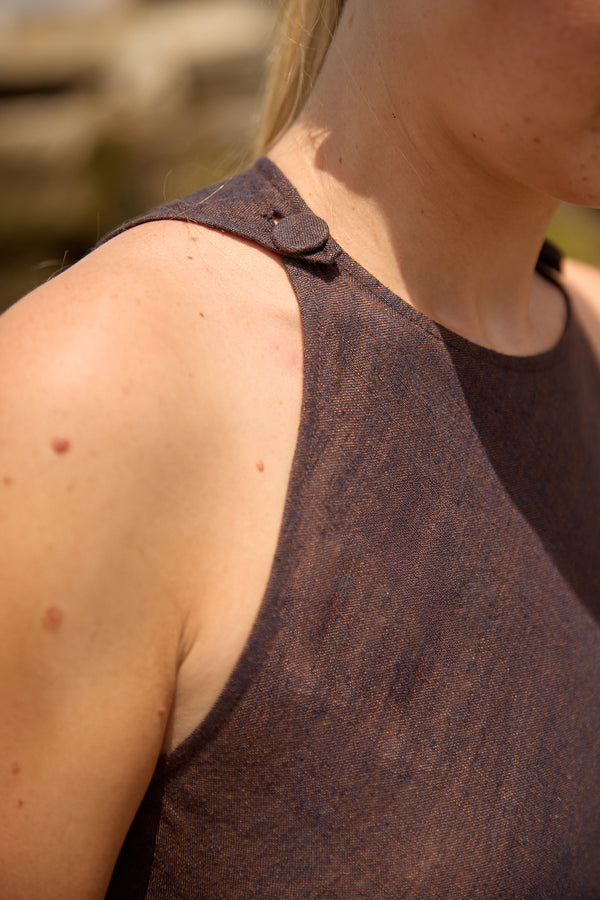 Close-up of a Brown Linen Side Split Maxi dress shoulder detail by Du & Berry