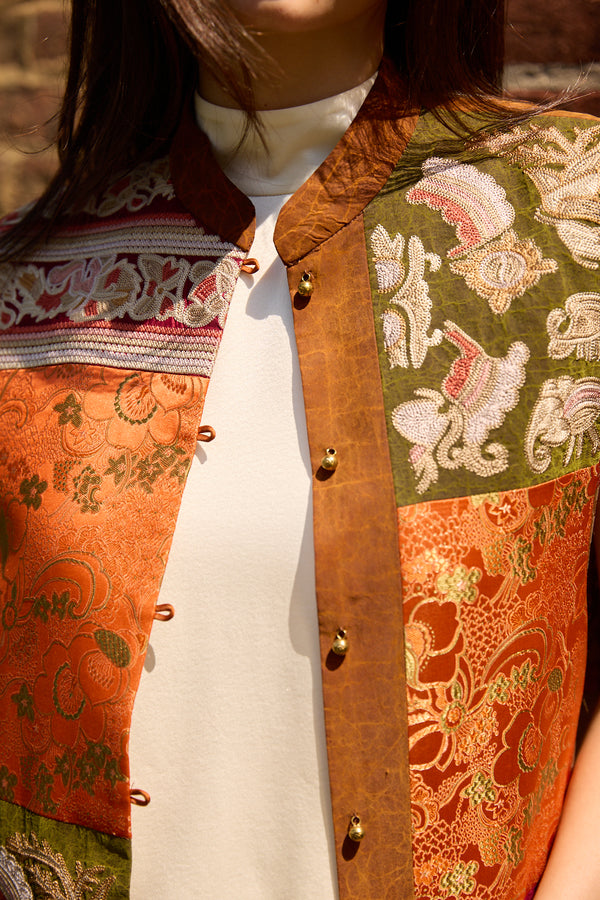 Du & Berry Embroidery Mulberry Silk Vest with intricate floral patterns and button closure